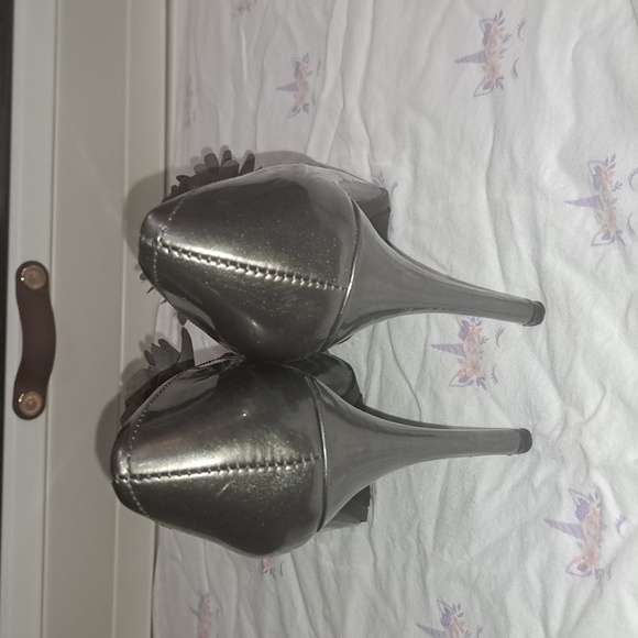 CARLOS SANTANA PEEP TOES - Picture 4 of 6